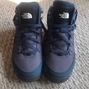 Women’s The North Face Hiking 🥾 Shoes